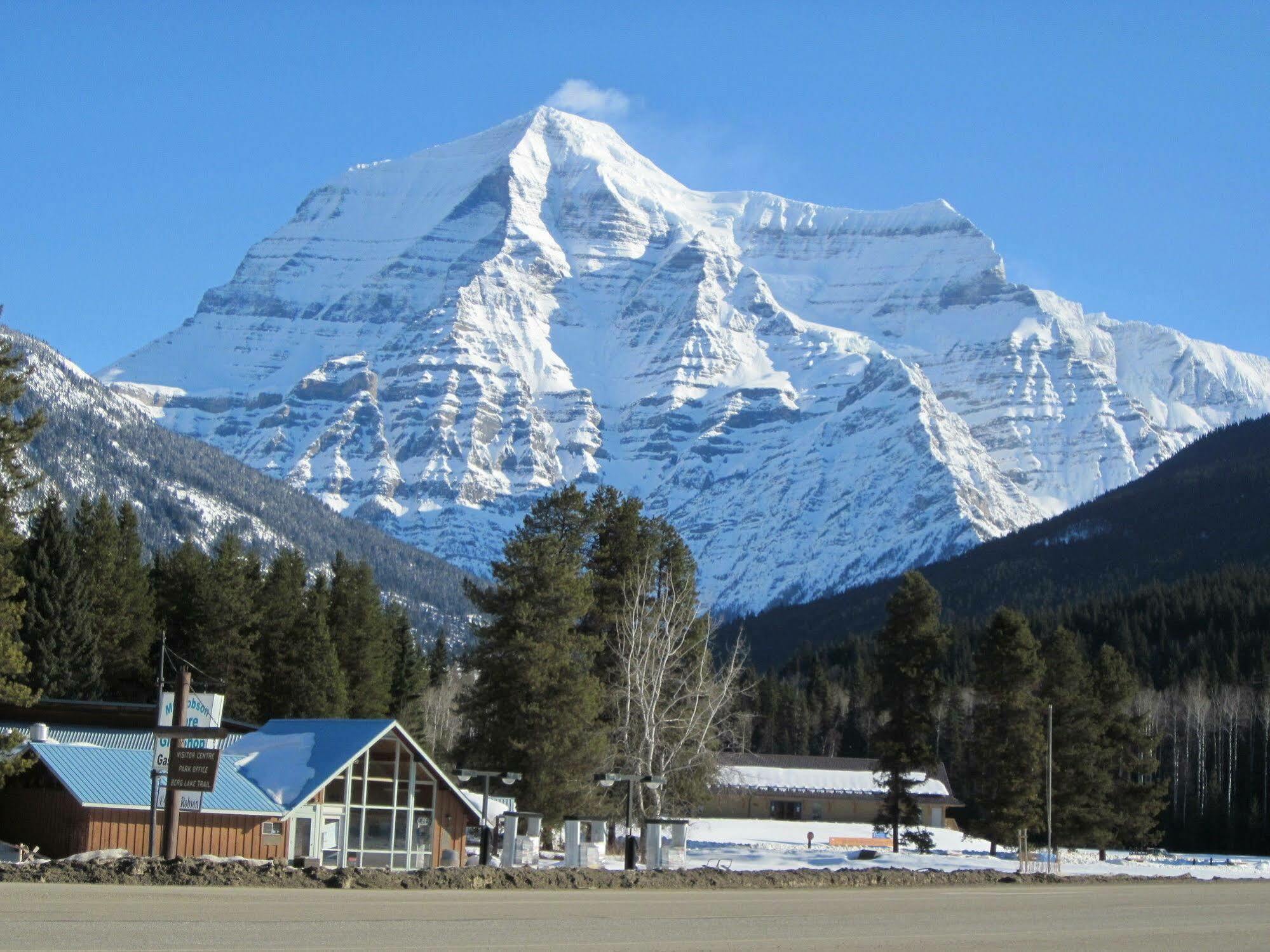 Heavens Edge Mountain Lodge Valemount Buitenkant foto